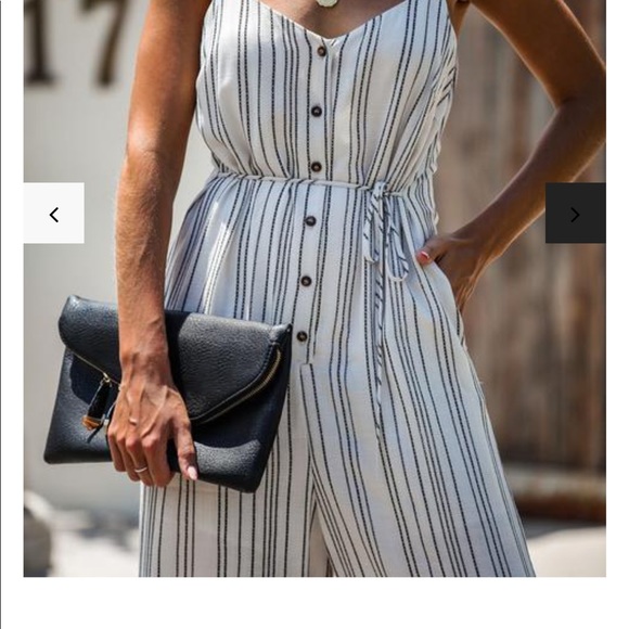 Vici Jumpsuit- never worn - Picture 2 of 4